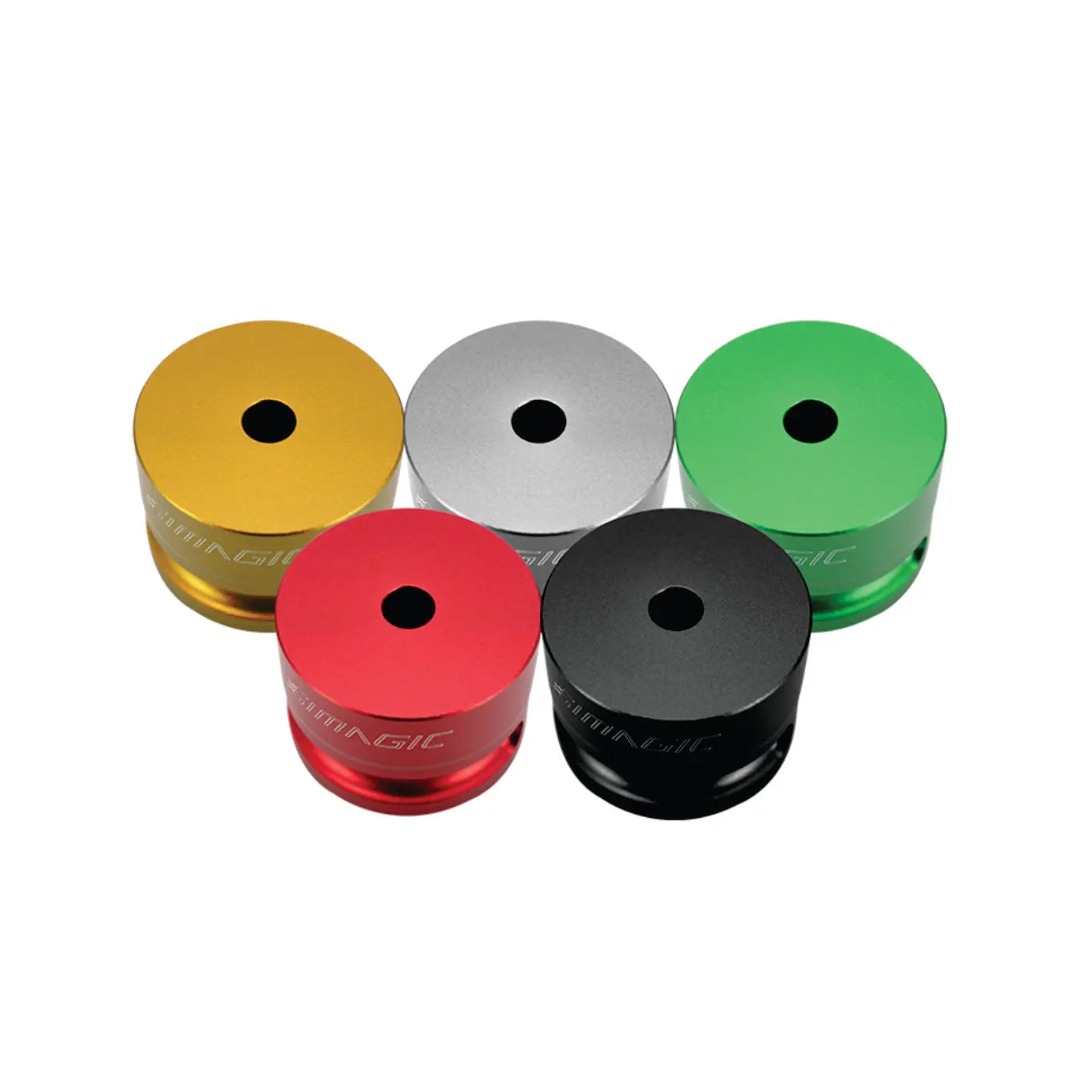 מתלה קיר לחישוק הגה Simagic P-WMT – תלייה בטוחה ומוצגת על הקיר