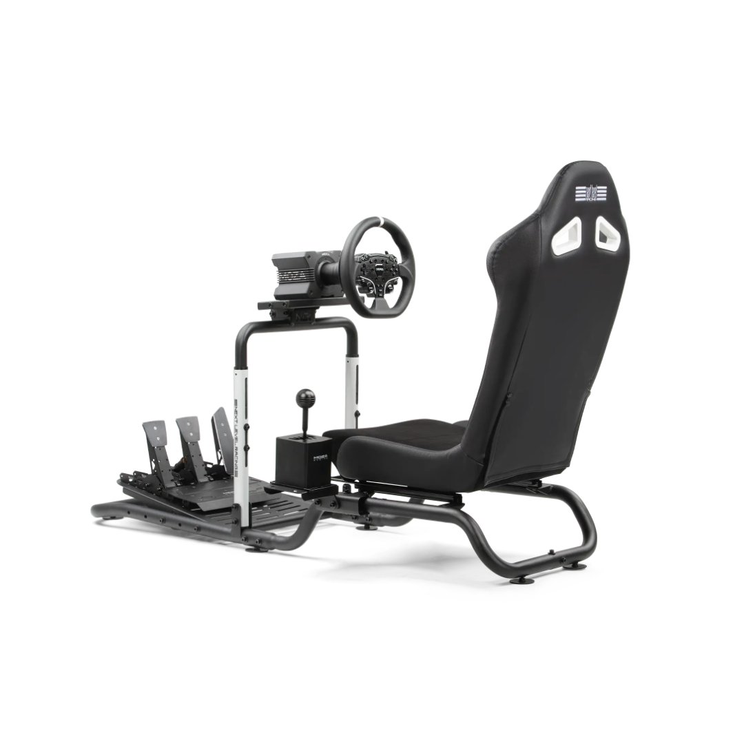 Next Level Racing Victory Cockpit – עם הגה ודוושות – מבט מהצד